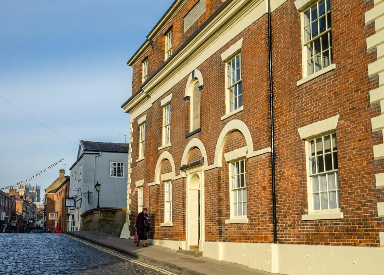 Walmgate Cottage York Exterior photo